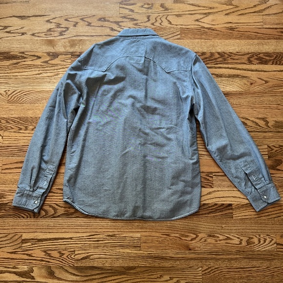 Levi Strauss & Co- Button Down, Mens Large - Picture 2 of 6